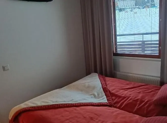 Yllaes 8107 Apartamento *